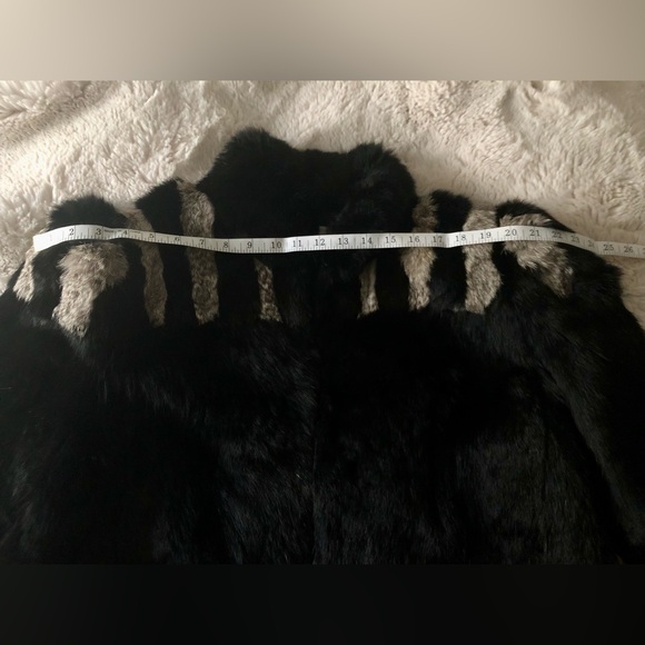 Rabbit fur coat - Picture 6 of 7